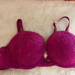 Victoria's Secret Fuchsia bombshell bras